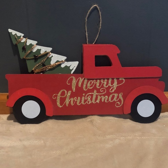 🎄Merry Christmas Truck with lights🎄 - Picture 3 of 6